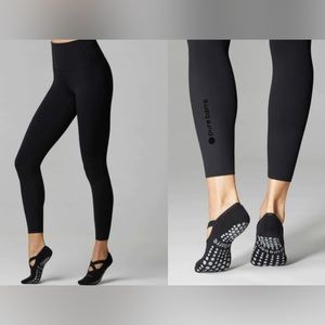 Tavi Noir Pure barre leggings. Black. Size small.